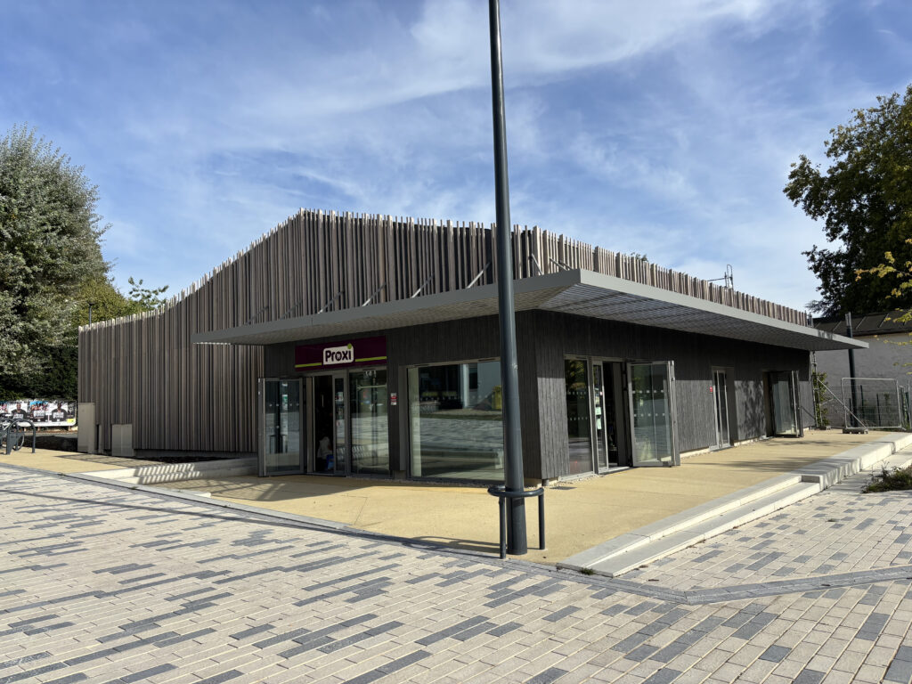 1 REHABILITATION D'UNE SUPERETTE Quartier du Bourny à LAVAL